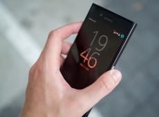 Полный обзор смартфона Sony Xperia XZ3 Уровень SAR обозначают количество электромагнитной радиации, поглощаемой организмом человека во время пользования мобильным устройством